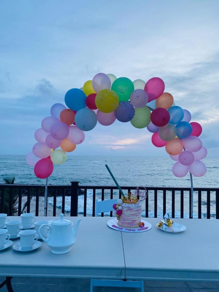 White Sand Villa - Beach Front ฮิกคาดูวา ภายนอก รูปภาพ
